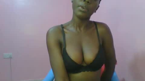 Snapshot of _sweet_gabriella chatting on 01/28/25, 08:57 Gabriella online show from 01/28/25, 08:57