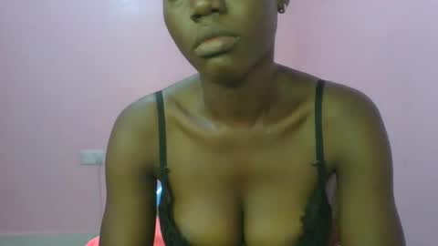 Snapshot of _sweet_gabriella chatting on 02/13/25, 06:20 Gabriella online show from 02/13/25, 06:20