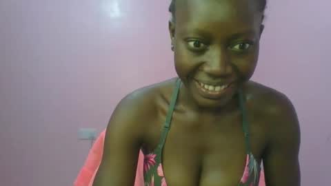 Snapshot of _sweet_gabriella chatting on 02/15/25, 04:14 Gabriella online show from 02/15/25, 04:14