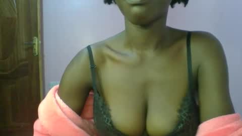 Snapshot of _sweet_gabriella chatting on 11/16/25, 03:34 Gabriella online show from 11/16/25, 03:34