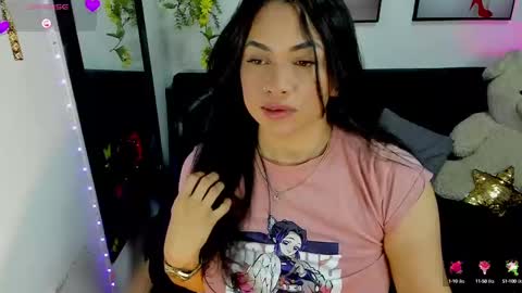 Snapshot of _sweet_kitty1 chatting on 03/01/25, 04:15 online show from 03/01/25, 04:15