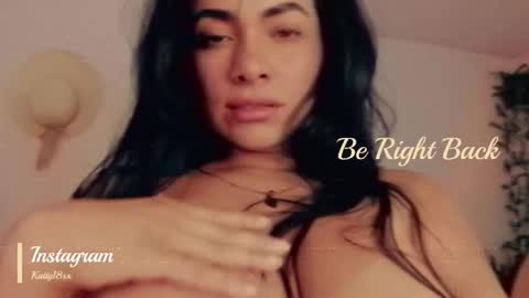 Snapshot of _sweet_kitty1 chatting on 10/11/25, 12:15 online show from 10/11/25, 12:15