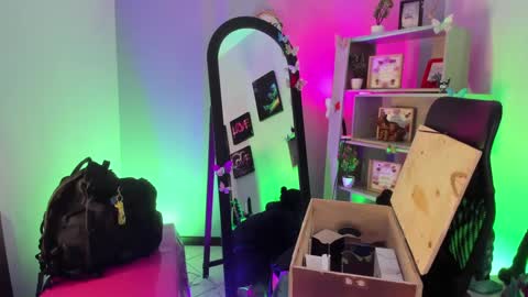 Kuromi online show from 09/27/25, 03:33