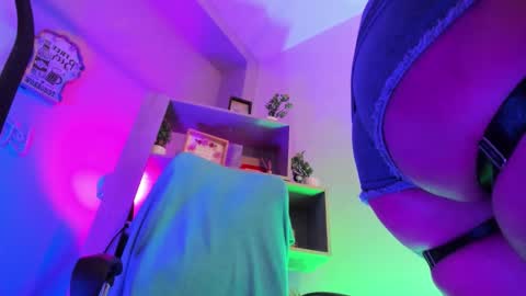 Kuromi online show from 11/26/25, 04:46