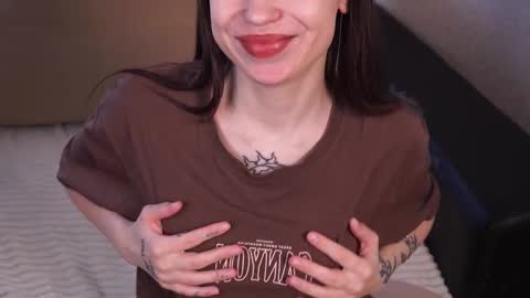 Snapshot of _sweet_temptations_ chatting on 02/11/25, 09:31 Sofia online show from 02/11/25, 09:31