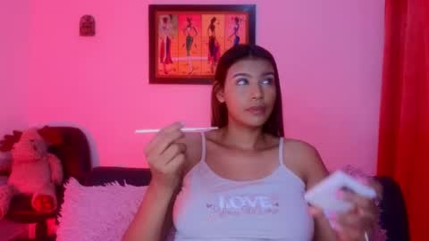   0900 p.m a 0500 a.m Colombia time UTC -5  online show from 02/27/26, 02:22