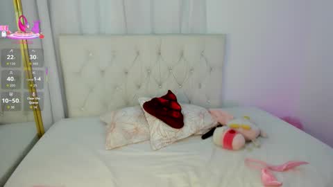 Snapshot of _sweet_x chatting on 03/17/26, 04:50 sweet online show from 03/17/26, 04:50