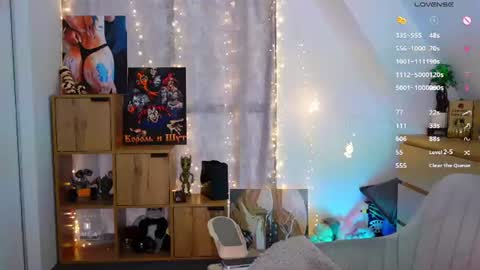 Snapshot of _sweetcams_ chatting on 07/15/26, 07:35 Dasha online show from 07/15/26, 07:35