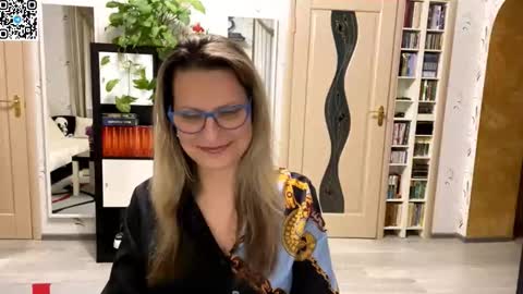 Daria online show from 10/28/25, 10:12