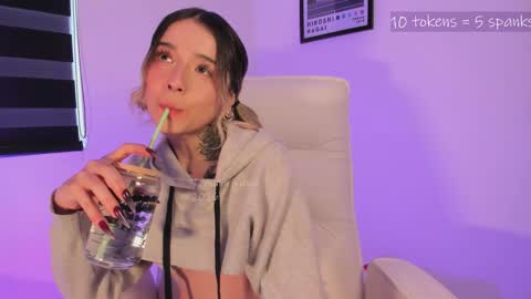 _tammarra_ online show from 02/24/26, 09:24