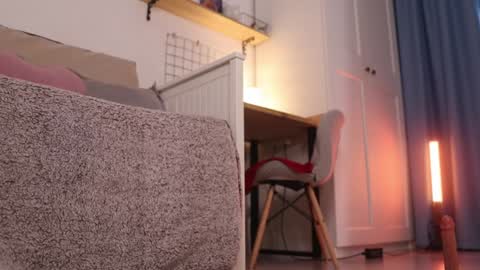 Annie online show from 01/17/25, 08:02