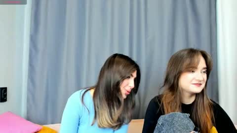 Snapshot of _teona_ann_for_you_ chatting on 02/22/25, 06:06 Teona and Annred hair online show from 02/22/25, 06:06