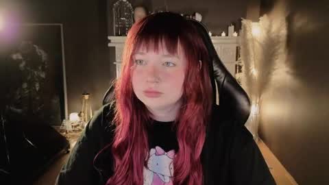 Snapshot of _that_witch_ chatting on 05/05/26, 05:15 MIRA online show from 05/05/26, 05:15