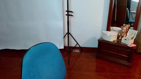 _the_dark_side_of_the_moon_ online show from 09/28/25, 04:29