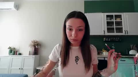 Snapshot of _the_death_killer_ chatting on 03/18/26, 10:51 Mia online show from 03/18/26, 10:51