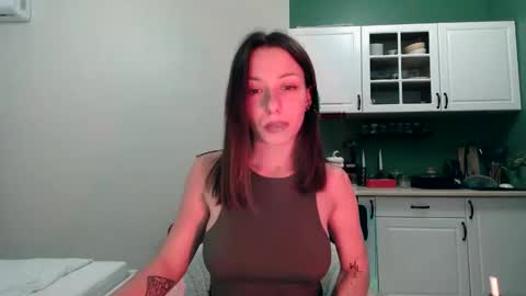 Snapshot of _the_death_killer_ chatting on 04/05/26, 06:05 Mia online show from 04/05/26, 06:05