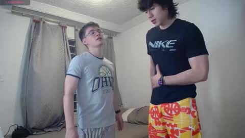 Snapshot of _the_neighbors chatting on 03/22/26, 11:41 Scot y Patrick online show from 03/22/26, 11:41