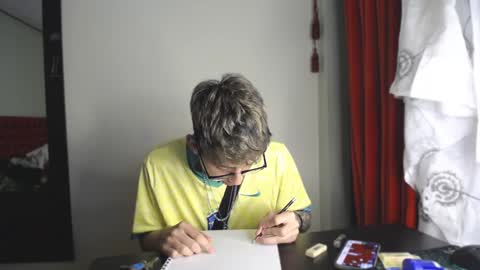 Snapshot of _thomas_hot_ chatting on 12/26/24, 10:20 Thomas online show from 12/26/24, 10:20