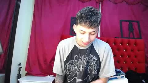 Snapshot of _thomas_hot_ chatting on 03/09/25, 08:10 Thomas online show from 03/09/25, 08:10