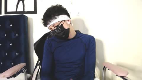 Snapshot of _thomas_hot_ chatting on 10/03/25, 04:09 Thomas online show from 10/03/25, 04:09