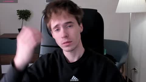 Snapshot of _tokyo_ghoul chatting on 01/16/25, 10:21 _tokyo_ghoul online show from 01/16/25, 10:21