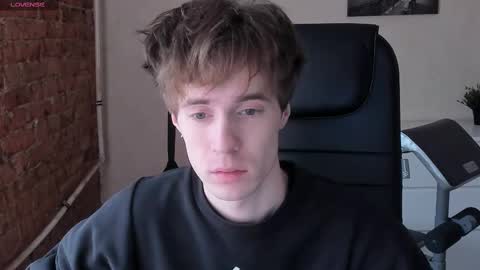 Snapshot of _tokyo_ghoul chatting on 02/28/25, 10:09 _tokyo_ghoul online show from 02/28/25, 10:09