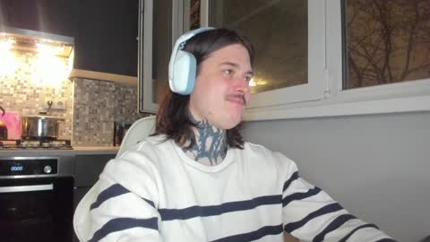 _torfin_ online show from 01/07/25, 04:48