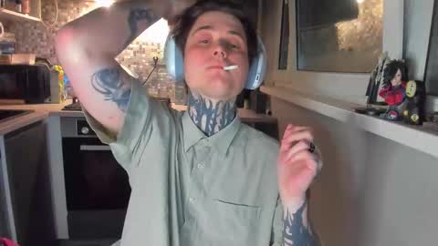 _torfin_ online show from 02/08/26, 08:23