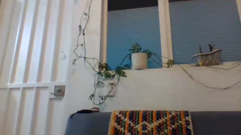 Snapshot of _tutti_frutti_ chatting on 01/14/25, 03:32 _tutti_frutti_ online show from 01/14/25, 03:32