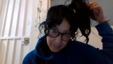 Snapshot of _tutti_frutti_ chatting on 01/21/25, 03:15 _tutti_frutti_ online show from 01/21/25, 03:15