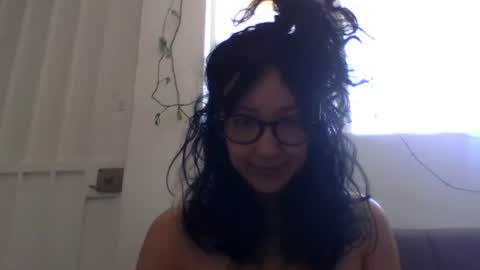 Snapshot of _tutti_frutti_ chatting on 01/26/25, 08:34 _tutti_frutti_ online show from 01/26/25, 08:34