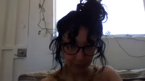 Snapshot of _tutti_frutti_ chatting on 02/06/25, 07:29 _tutti_frutti_ online show from 02/06/25, 07:29