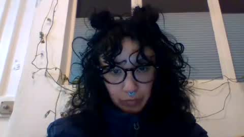 Snapshot of _tutti_frutti_ chatting on 02/07/25, 05:20 _tutti_frutti_ online show from 02/07/25, 05:20