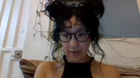 Snapshot of _tutti_frutti_ chatting on 02/13/25, 05:48 _tutti_frutti_ online show from 02/13/25, 05:48