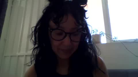 Snapshot of _tutti_frutti_ chatting on 02/15/25, 09:15 _tutti_frutti_ online show from 02/15/25, 09:15