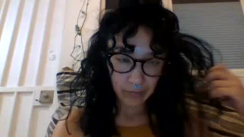 Snapshot of _tutti_frutti_ chatting on 03/09/25, 05:00 _tutti_frutti_ online show from 03/09/25, 05:00