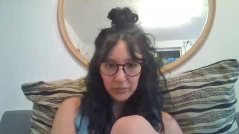 Snapshot of _tutti_frutti_ chatting on 09/09/25, 05:51 _tutti_frutti_ online show from 09/09/25, 05:51