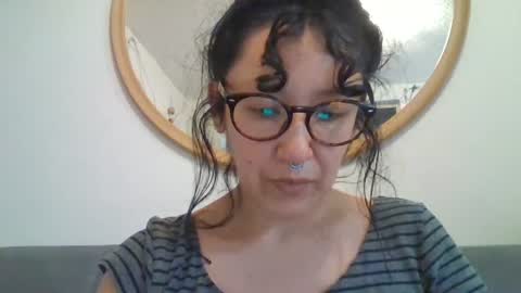 Snapshot of _tutti_frutti_ chatting on 09/12/25, 05:40 _tutti_frutti_ online show from 09/12/25, 05:40