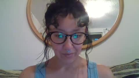 Snapshot of _tutti_frutti_ chatting on 09/15/25, 01:27 _tutti_frutti_ online show from 09/15/25, 01:27