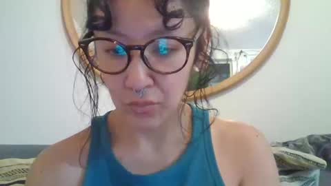 Snapshot of _tutti_frutti_ chatting on 09/21/25, 01:40 _tutti_frutti_ online show from 09/21/25, 01:40