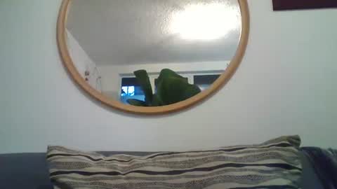 Snapshot of _tutti_frutti_ chatting on 11/04/25, 12:10 _tutti_frutti_ online show from 11/04/25, 12:10