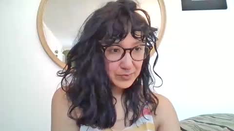 Snapshot of _tutti_frutti_ chatting on 12/13/25, 09:53 _tutti_frutti_ online show from 12/13/25, 09:53