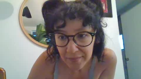 Snapshot of _tutti_frutti_ chatting on 07/12/26, 12:23 _tutti_frutti_ online show from 07/12/26, 12:23