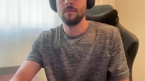 DJ online show from 05/22/26, 04:23