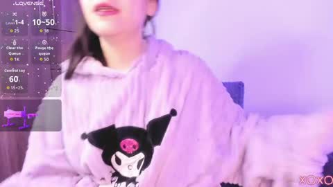 Snapshot of _urcutekitty chatting on 06/06/26, 05:45 online show from 06/06/26, 05:45