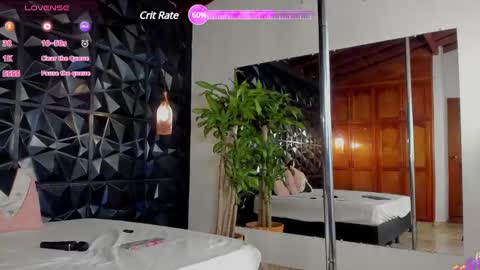 Snapshot of _valentina_69 chatting on 02/05/25, 03:13 _valentina_69 online show from 02/05/25, 03:13