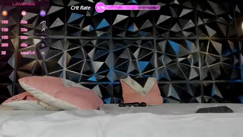 Snapshot of _valentina_69 chatting on 02/13/25, 02:56 _valentina_69 online show from 02/13/25, 02:56