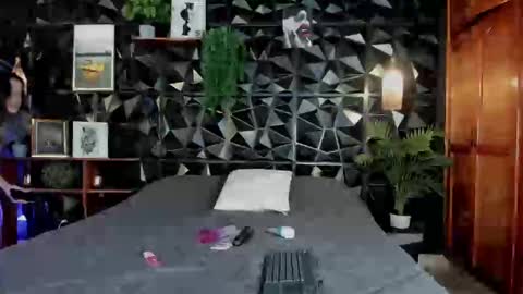 Snapshot of _valentina_69 chatting on 09/10/25, 02:39 _valentina_69 online show from 09/10/25, 02:39