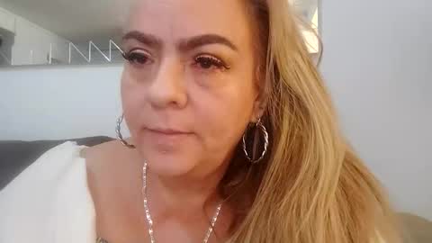 Valerie online show from 11/28/25, 01:14