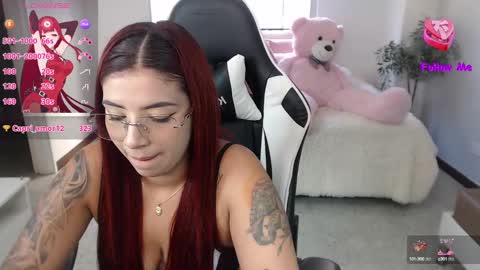 Snapshot of _vane_lopez chatting on 01/09/25, 04:06 vane online show from 01/09/25, 04:06